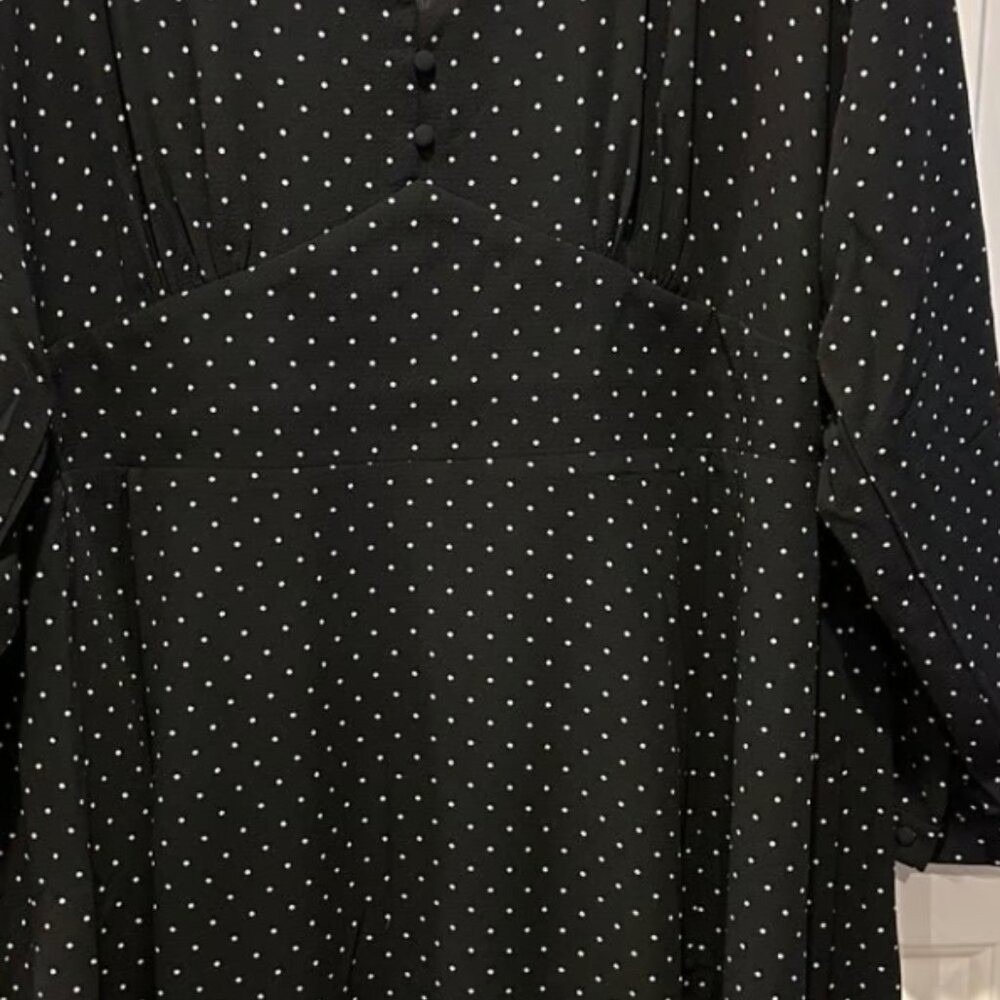 City Chic Sweet Spot Dress Black White Polka Dot V-Neck Long Sleeve Size L NWT - Picture 5 of 6
